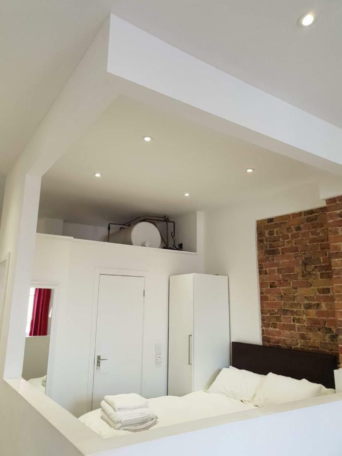 Central Windsor Apartments Ngoại thất bức ảnh